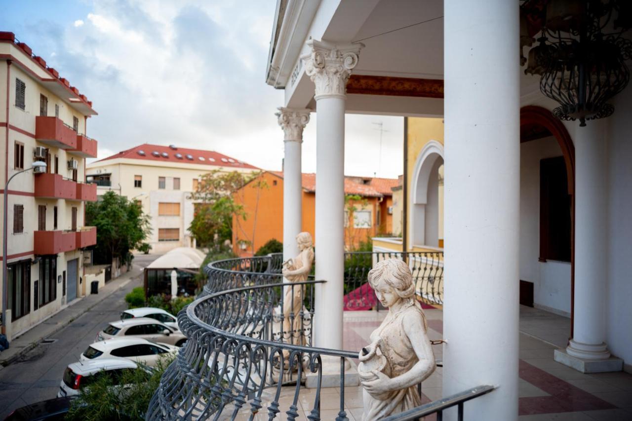Euro Hotel Iglesias Exterior photo